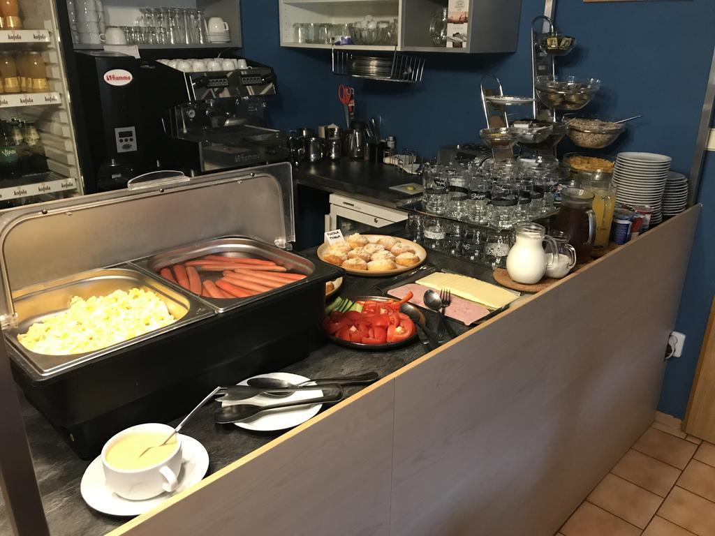 Hotel U Lip Trojanovice Frenštát pod Radhoštěm Dış mekan fotoğraf