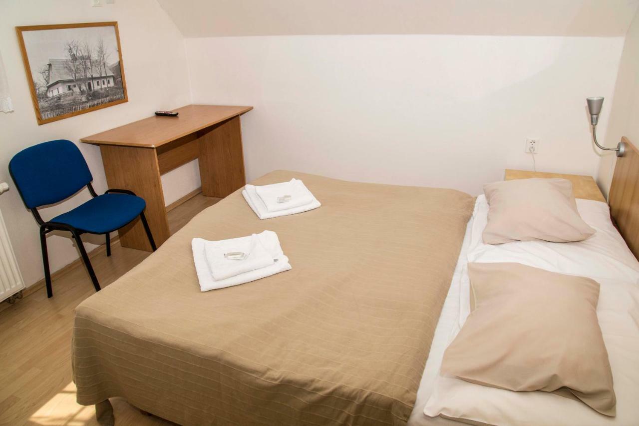 Hotel U Lip Trojanovice Frenštát pod Radhoštěm Dış mekan fotoğraf